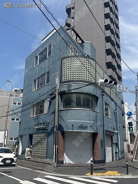 八木ビルの外観